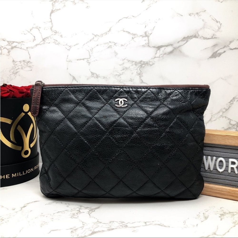 Classic Chanel quilted O Case